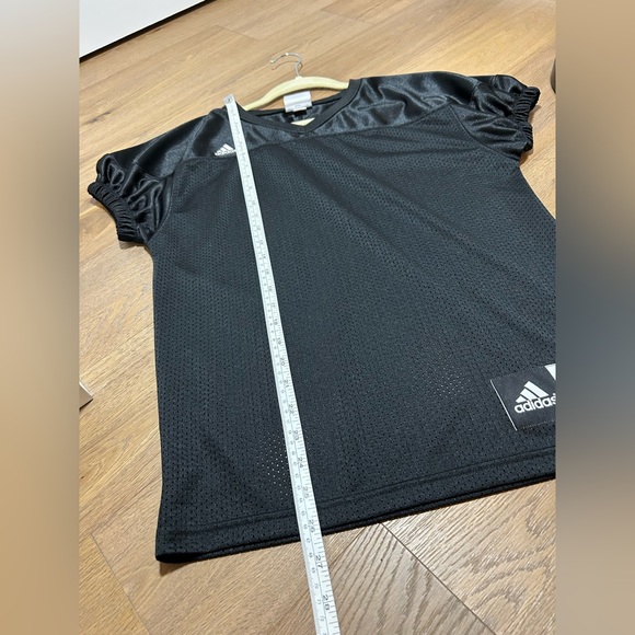 Large Adidas Football Jersey, Kids Large, Fits Like Fitted small/medium adult - Picture 9 of 9